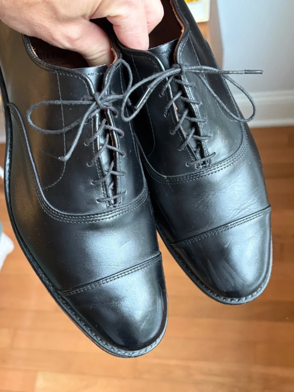Allen Edmonds Park Ave Dress Shoes / Black / 10 D